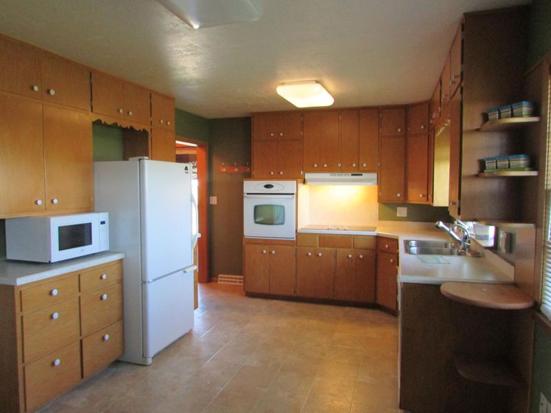 972 90th Ave, Pipestone, MN 56164