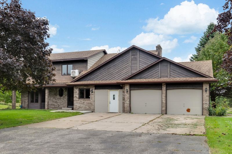 1326 161st Ave NW, Andover, MN 55304