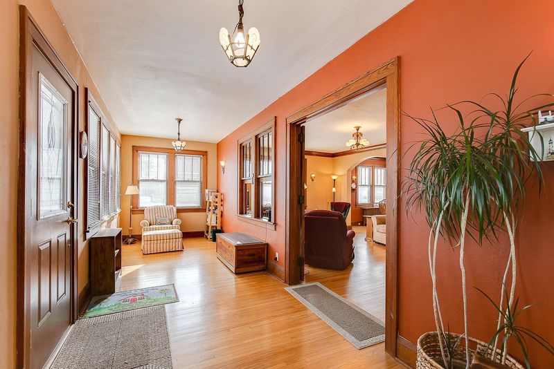 101 11th Ave N, South Saint Paul, MN 55075