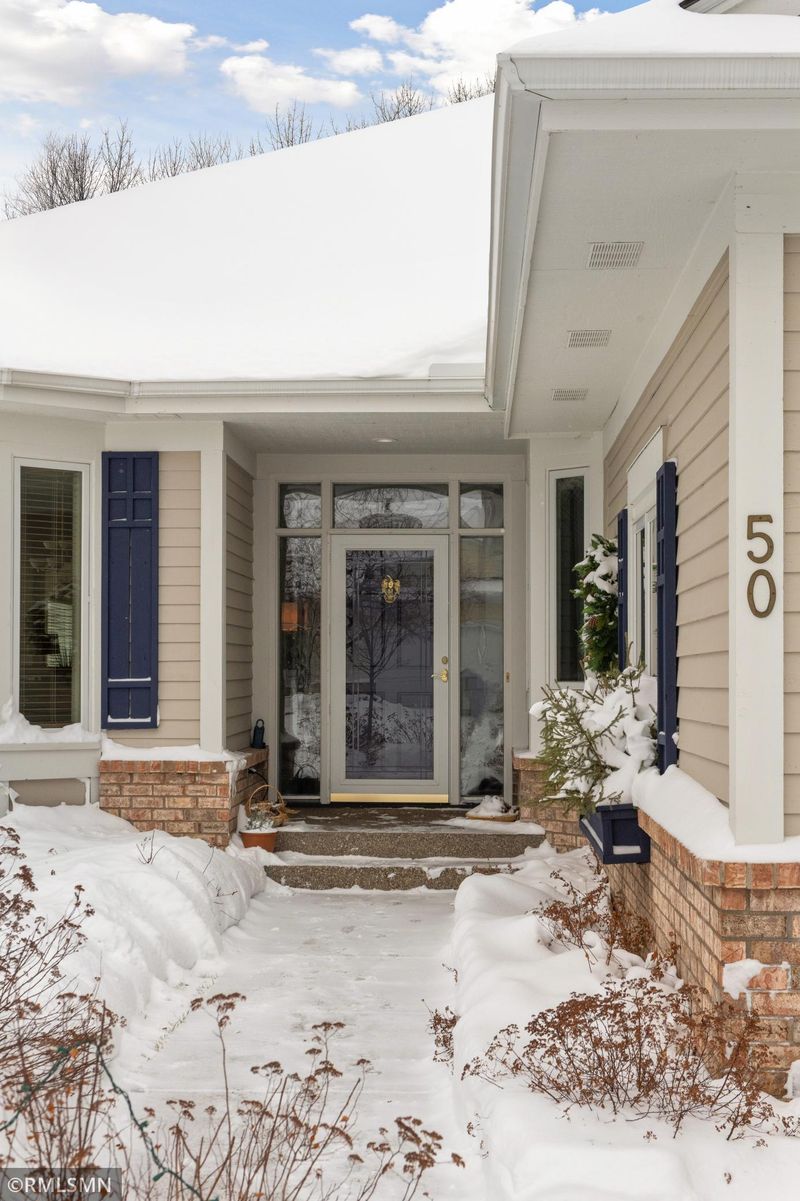 50 Echo Bay Dr, Excelsior, MN 55331