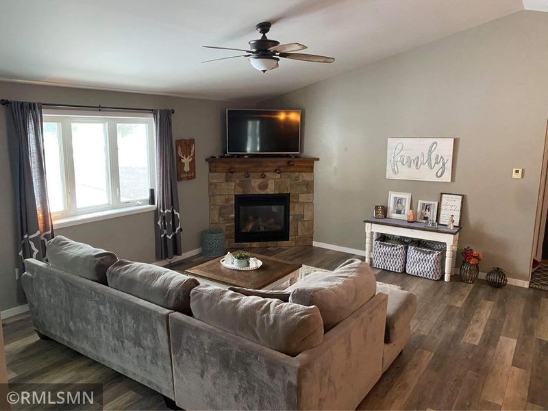 2596 Little Telander Dr, Mora, MN 55051
