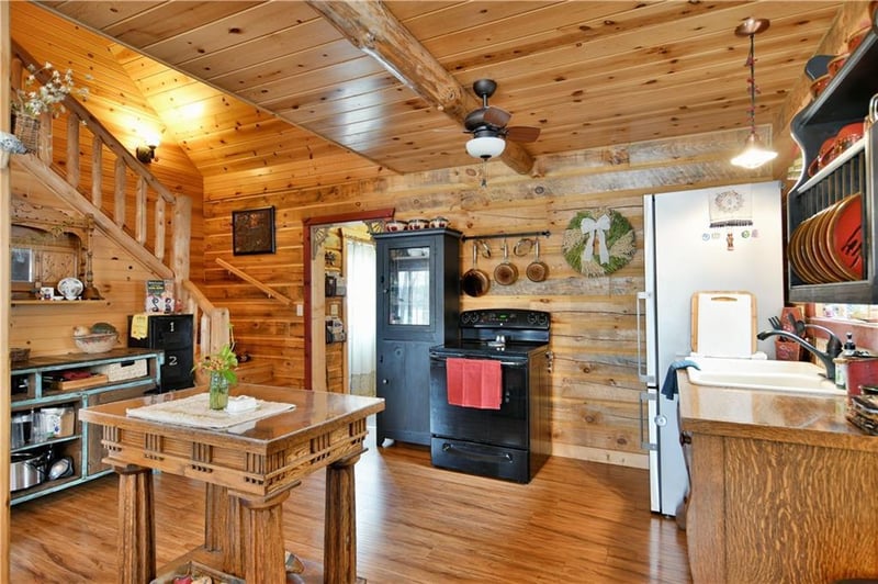 N2299 Two Bear Rd, Weyerhaeuser, WI 54895