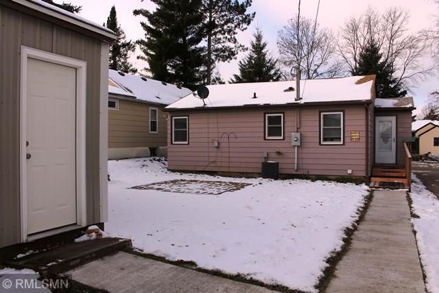 107 8th Ave, Bovey, MN 55709