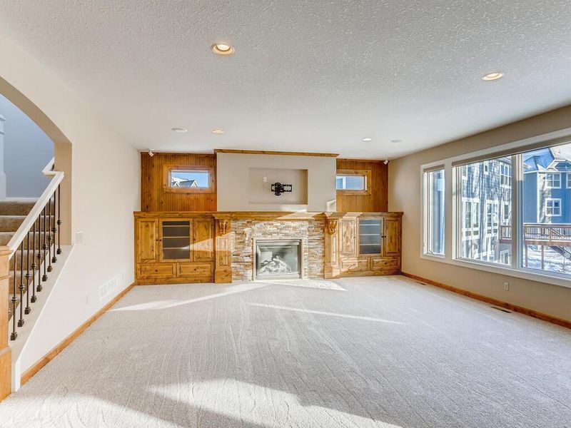 15505 53rd Ave N, Plymouth, MN 55446