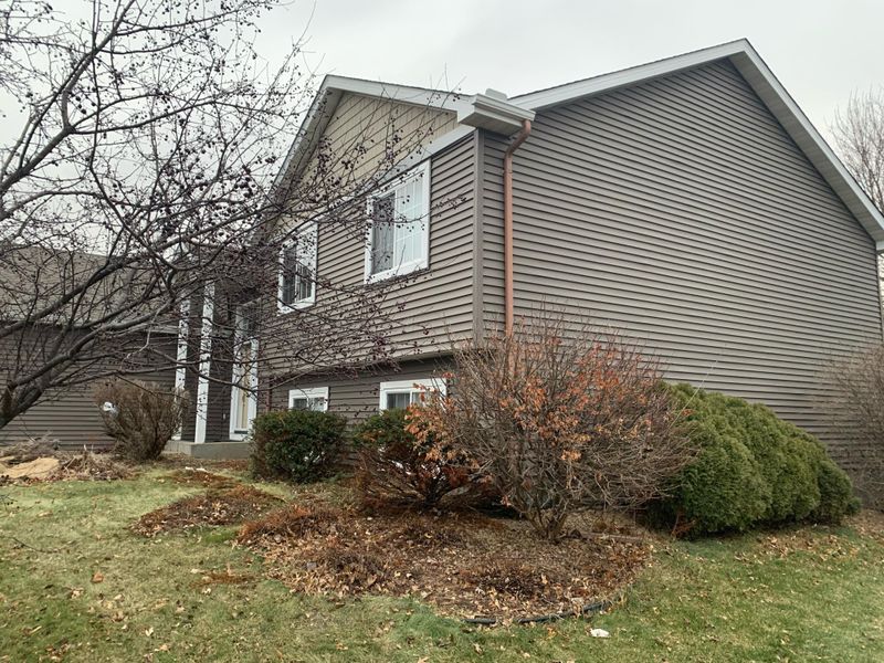1837 Niagara St, Waconia, MN 55387