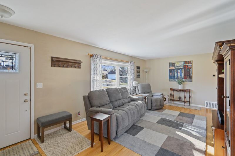 5612 25 1/2 St W, Saint Louis Park, MN 55416