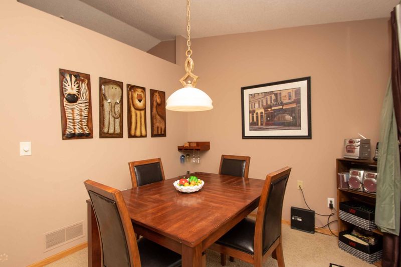 619 Weaver Blvd, Anoka, MN 55303
