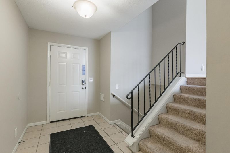 4401 Brookdale Dr N, Brooklyn Park, MN 55443