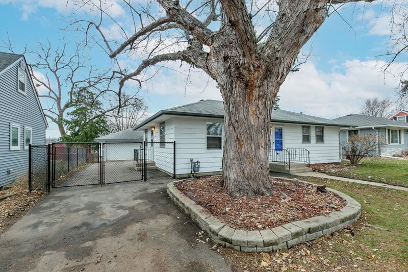 442 10th Ave NW, New Brighton, MN 55112