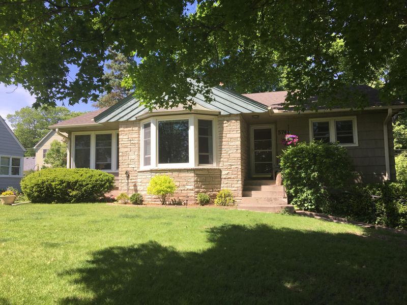 5748 Elm Rd, Mound, MN 55364