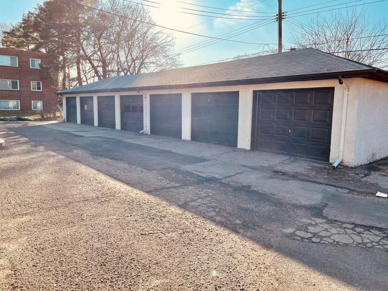7116 Cedar Ave S, Richfield, MN 55423