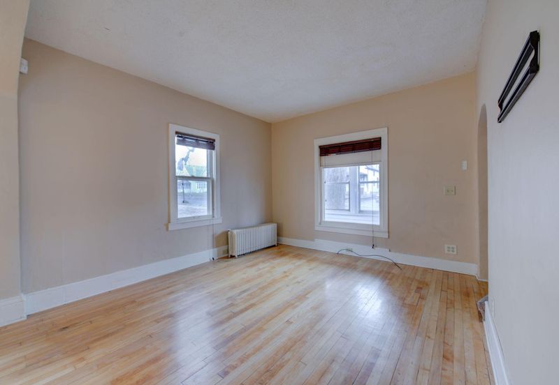 3846 N 6th St, Minneapolis, MN 55412