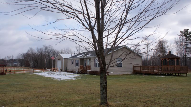 2492 377th Ave NW, Stanchfield, MN 55080
