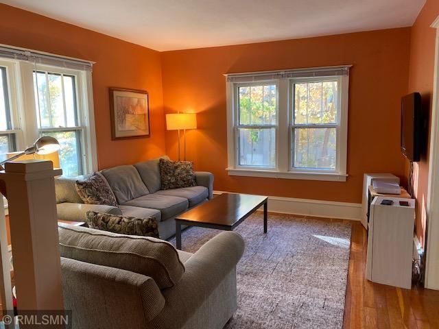 3815 X Deephaven Ave, Wayzata, MN 55391