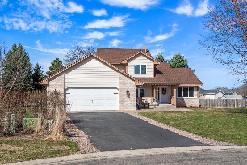 17353 Faraday Ct, Farmington, MN 55024