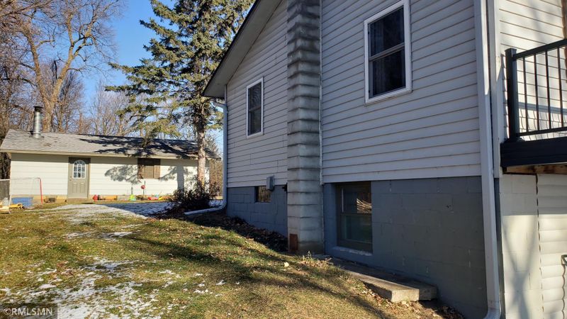 19179 Grave Lake Rd, Brainerd, MN 56401