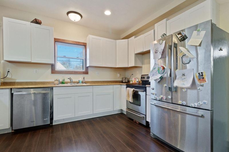 71 Front Ave, Saint Paul, MN 55117