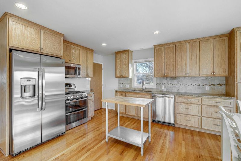 2601 W 60th St, Minneapolis, MN 55410