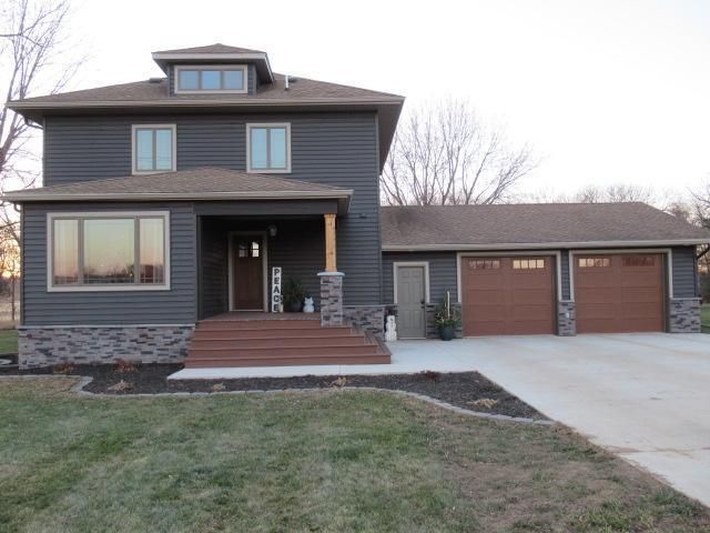 13072 Jade Ave, Lamberton, MN 56152