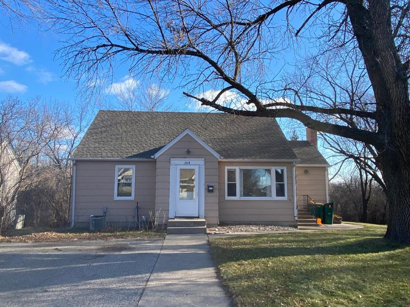 204 Grace St N, Ortonville, MN 56278