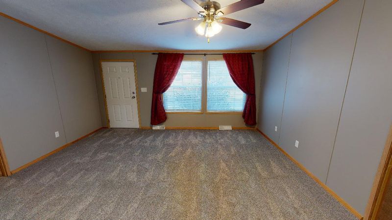 410 Elm St, Clearwater, MN 55320