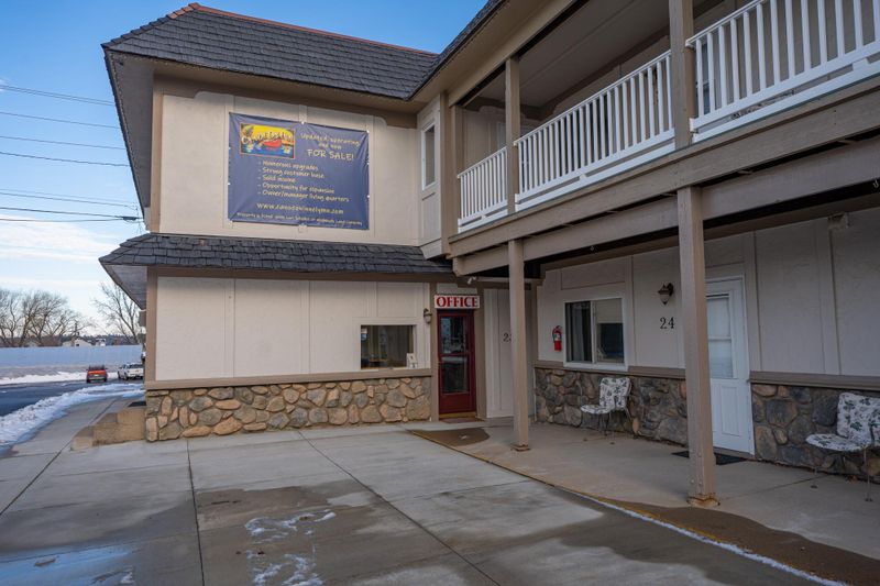 110 N 2nd Ave W, Ely, MN 55731