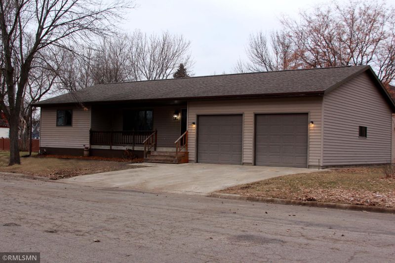 541 Park St S, Brooten, MN 56316