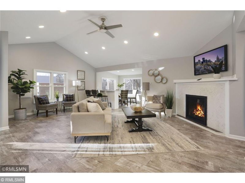 315 Crestview Ave, Long Lake, MN 55356