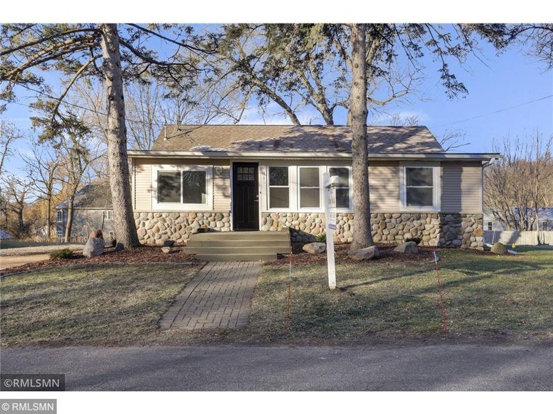 315 Crestview Ave, Long Lake, MN 55356