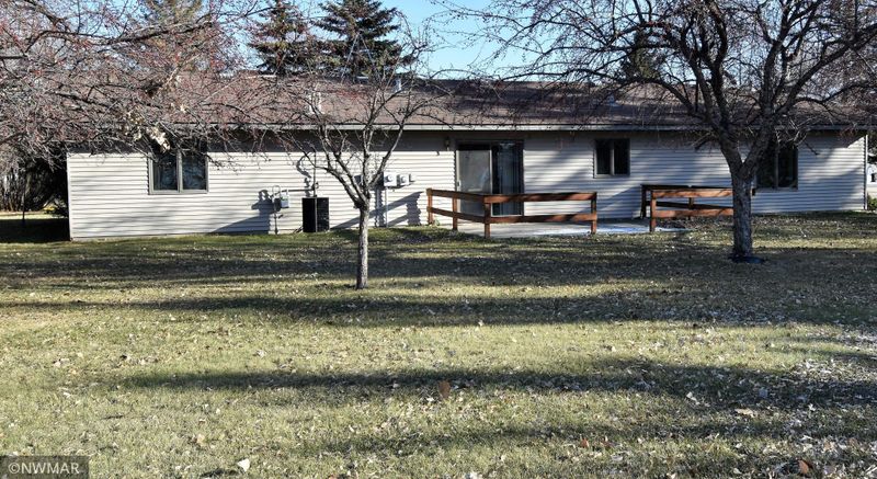 1011 Lincoln Ave, Argyle, MN 56713