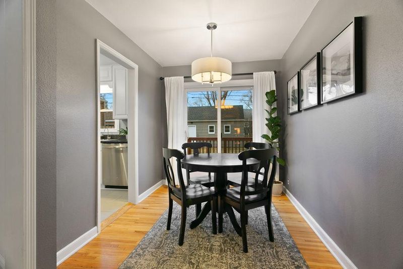 2852 Jersey Ave S, Saint Louis Park, MN 55426
