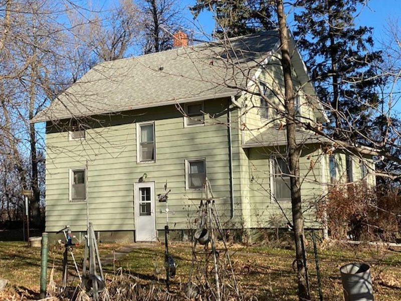 20777 290th St, Elbow Lake, MN 56531