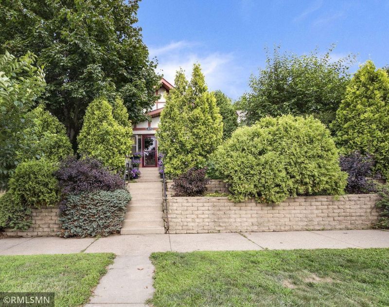 3615 Lyndale Ave S, Minneapolis, MN 55409