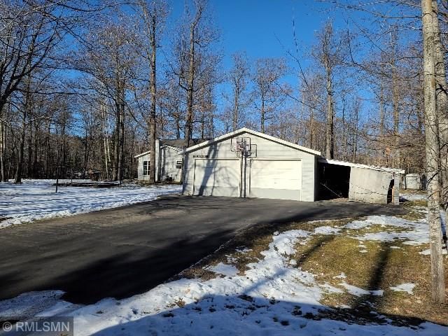 21638 Winnebago Dr, Grand Rapids, MN 55744