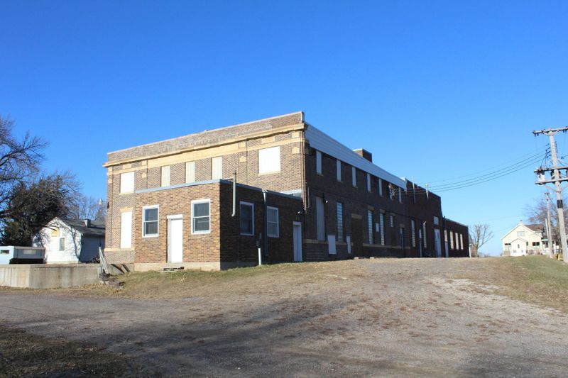 107 Main St W, Freeport, MN 56331