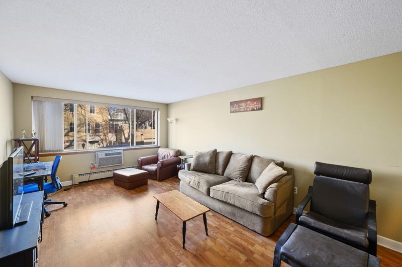 1901 Emerson Ave S #204, Minneapolis, MN 55403