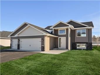 8150 384th Trl, North Branch, MN 55056