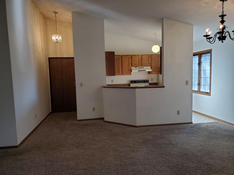 3569 Blue Jay Way #207, Eagan, MN 55123
