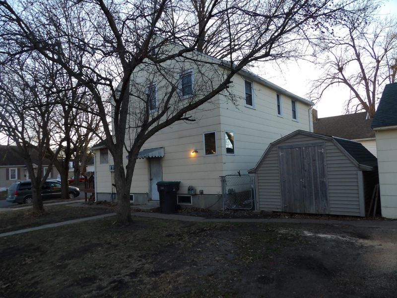 1400 10th Ave NW, Austin, MN 55912