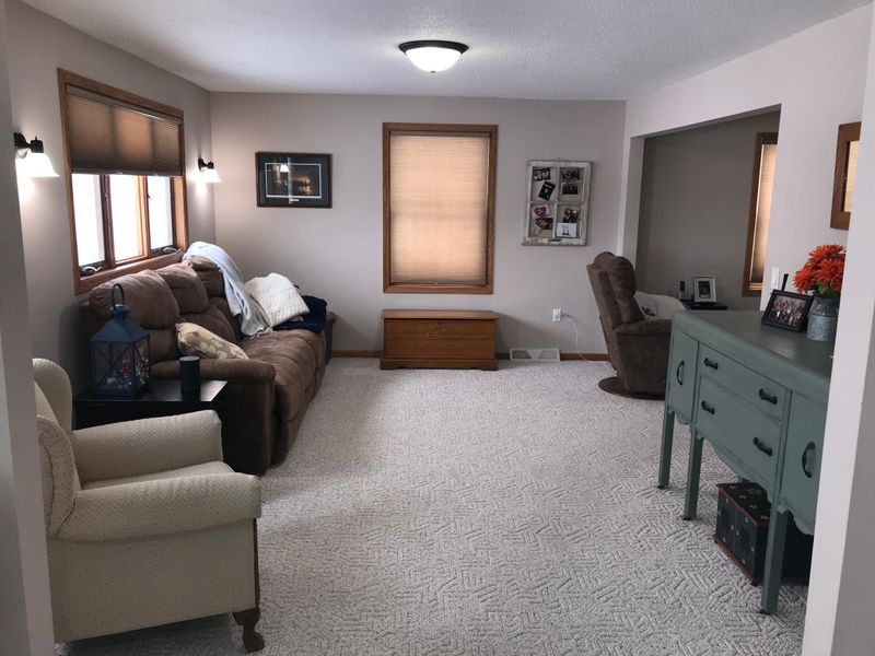 417 Amy Ave, Round Lake, MN 56167
