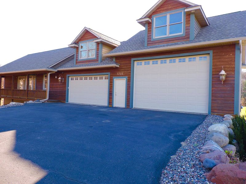 3206 144th Ave NE, Ham Lake, MN 55304