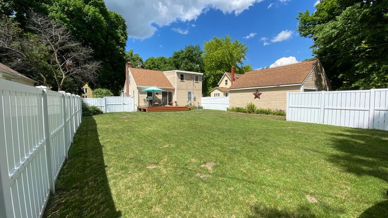 737 Belgrade Ave, North Mankato, MN 56003