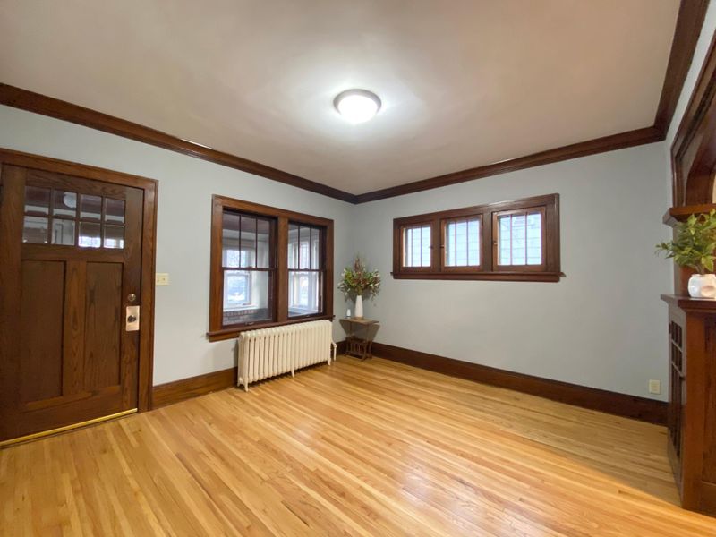 425 Bay St, Saint Paul, MN 55102