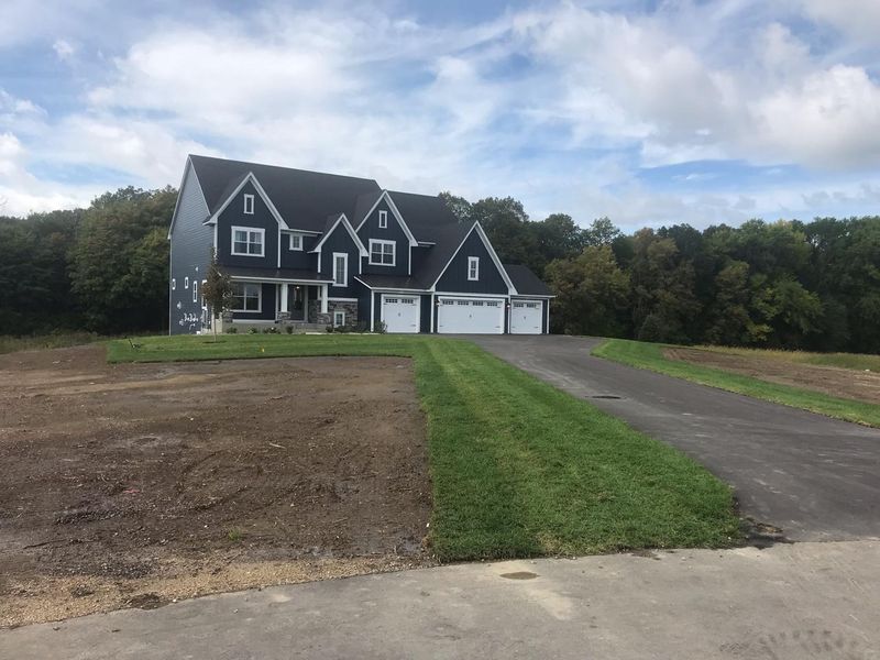 5900 Robert Rd, Maple Plain, MN 55359