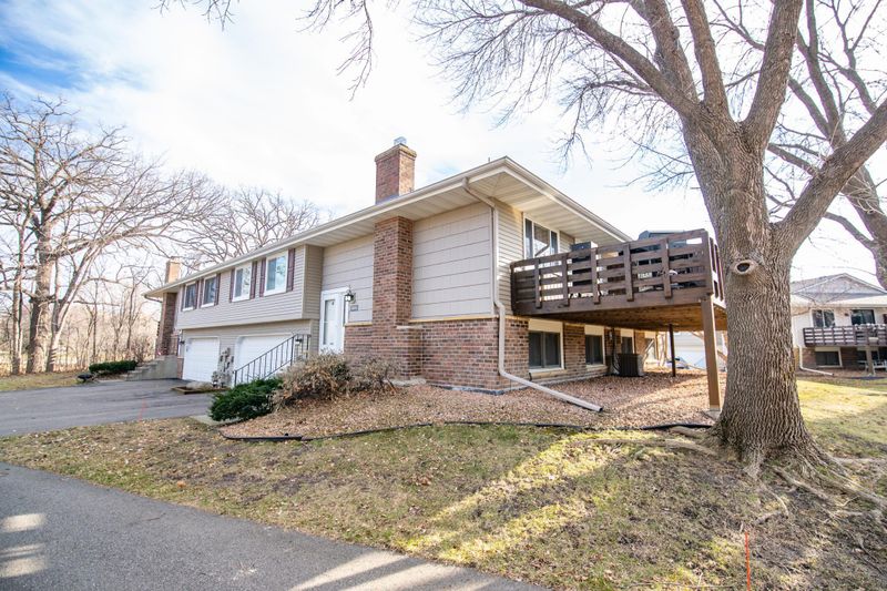 8406 W 97th St, Bloomington, MN 55438