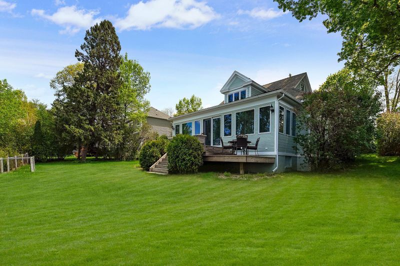 3132 Northview Rd, Wayzata, MN 55391