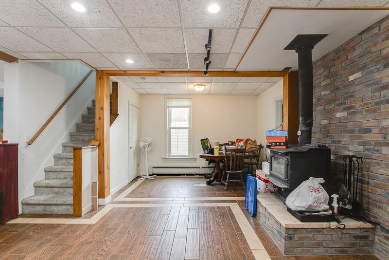 204 Granite St, Saint Paul, MN 55117