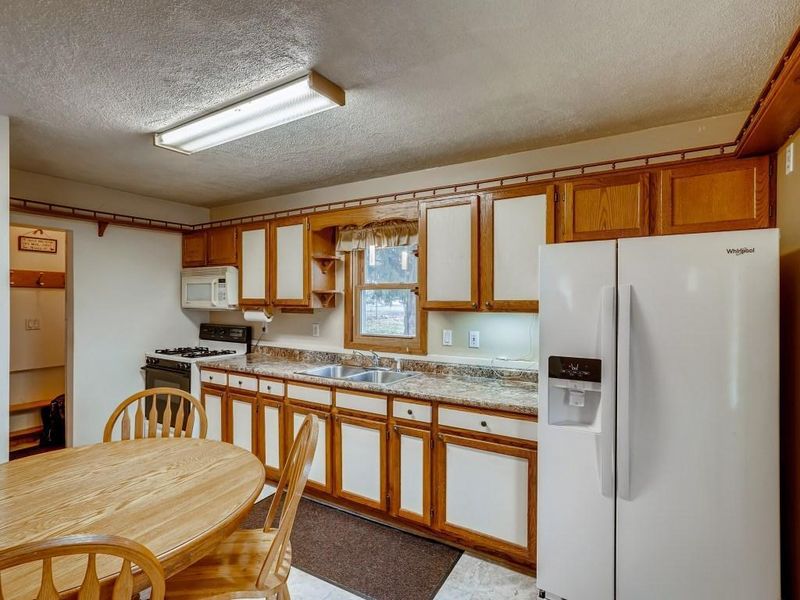 3135 146th St W, Rosemount, MN 55068