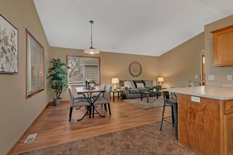 1034 Breckenridge Ave, Saint Cloud, MN 56303
