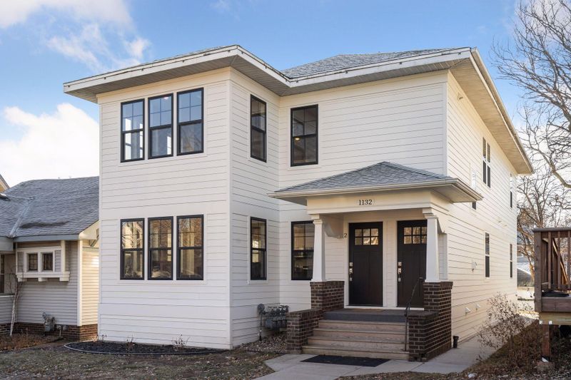 1132 Grand Ave, Saint Paul, MN 55105